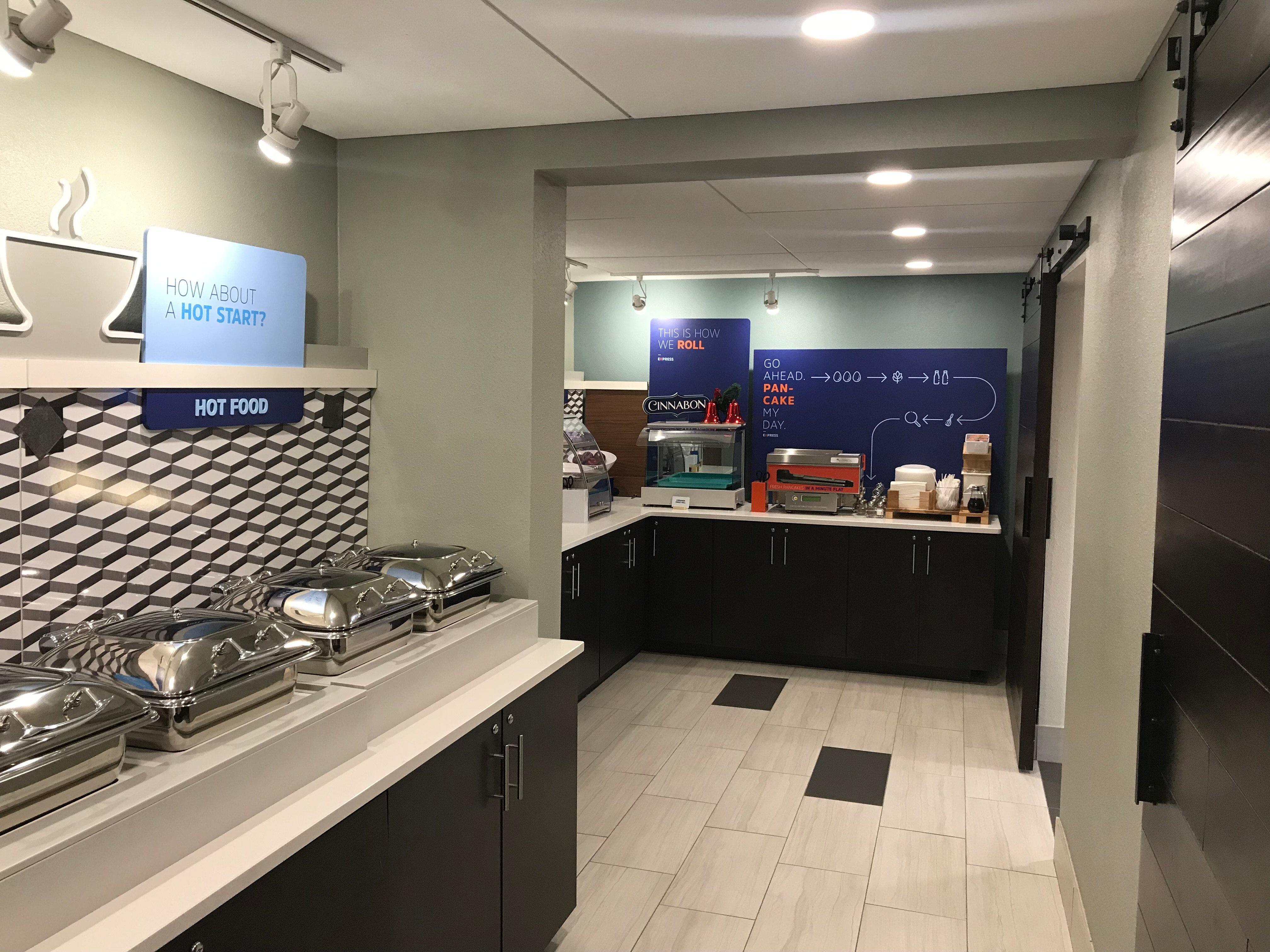 Holiday Inn Express - Allentown North By Ihg Exterior foto